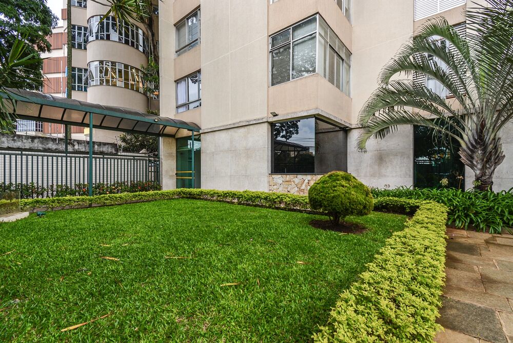 Apartamento, 3 quartos, 220 m² - Foto 1