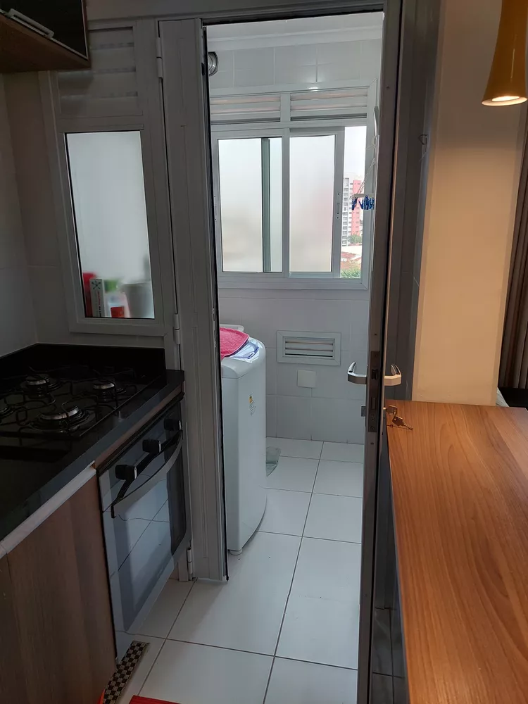 Apartamento à venda com 1 quarto, 35m² - Foto 4