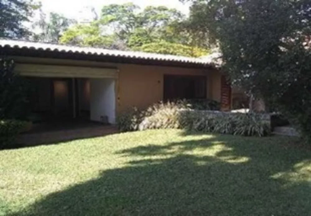 Casa à venda e aluguel com 6 quartos - Foto 4