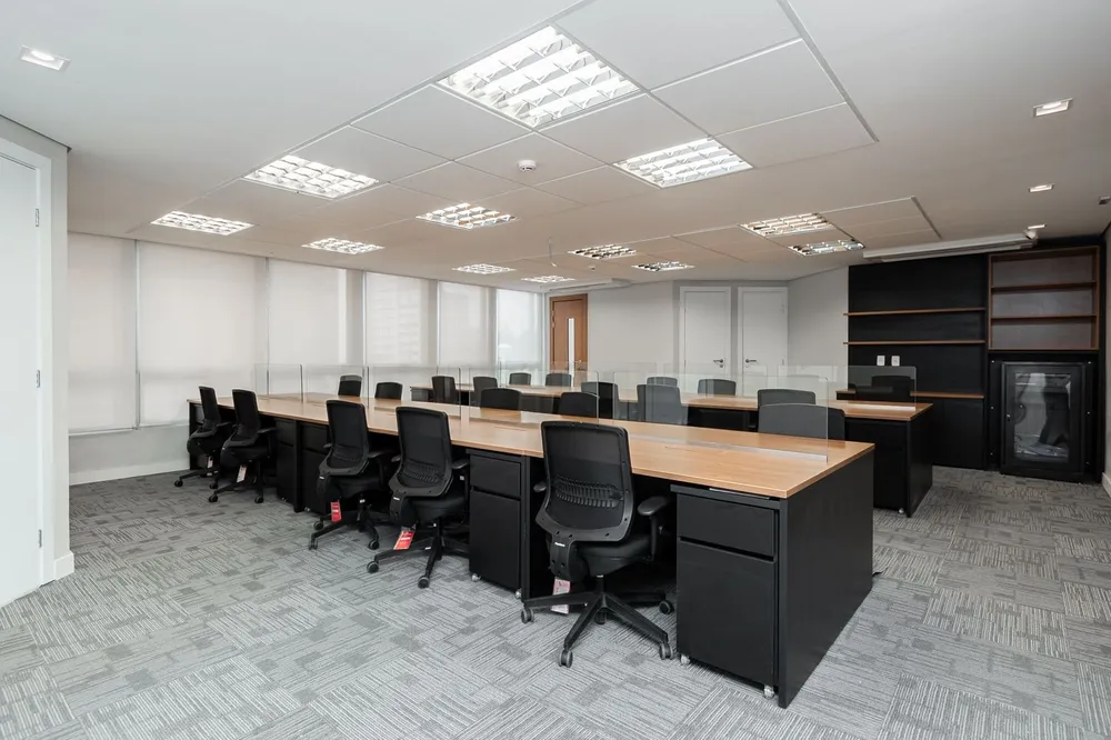 Sala-Conjunto, 200 m² - Foto 1