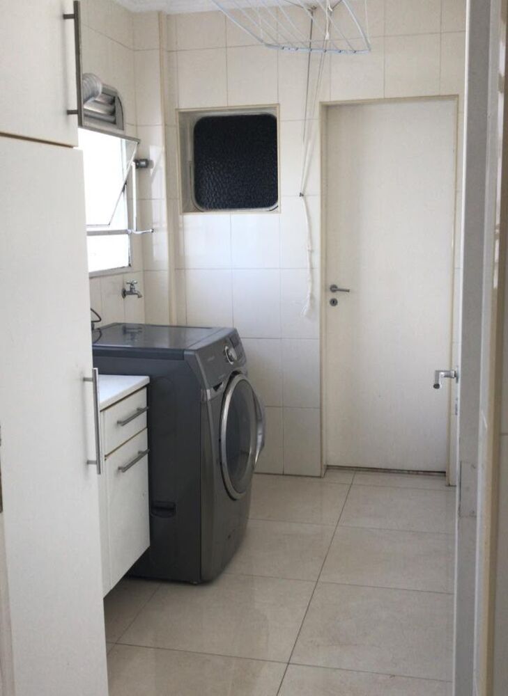 Apartamento para alugar com 5 quartos, 240m² - Foto 12