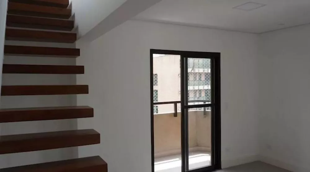 Cobertura à venda com 3 quartos, 200m² - Foto 4