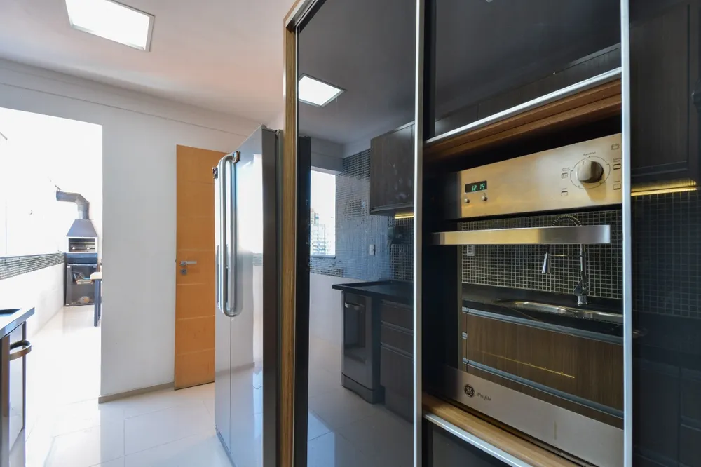 Apartamento, 3 quartos, 157 m² - Foto 2