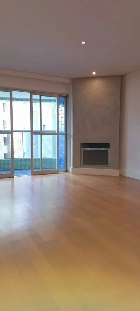Apartamento, 3 quartos, 130 m² - Foto 5