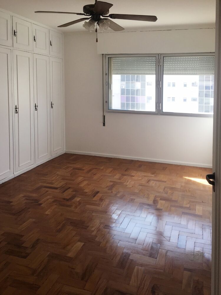 Apartamento para alugar com 3 quartos, 240m² - Foto 4