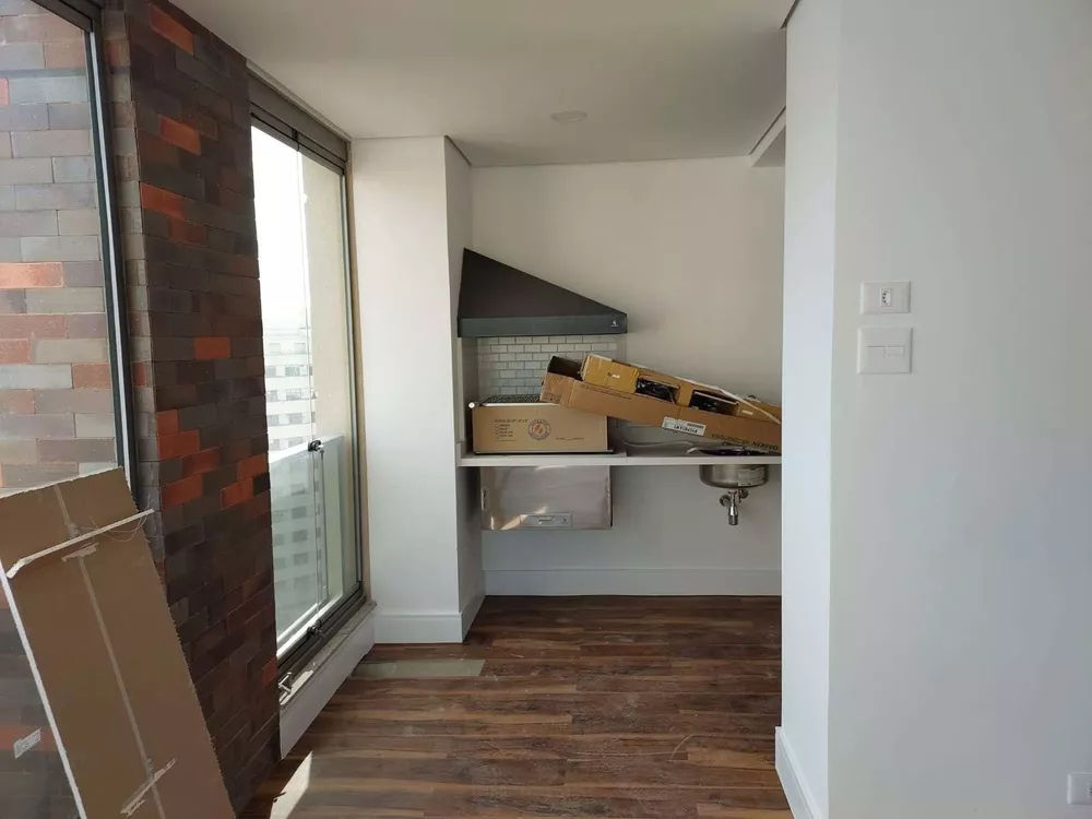 Apartamento à venda com 3 quartos, 160m² - Foto 4