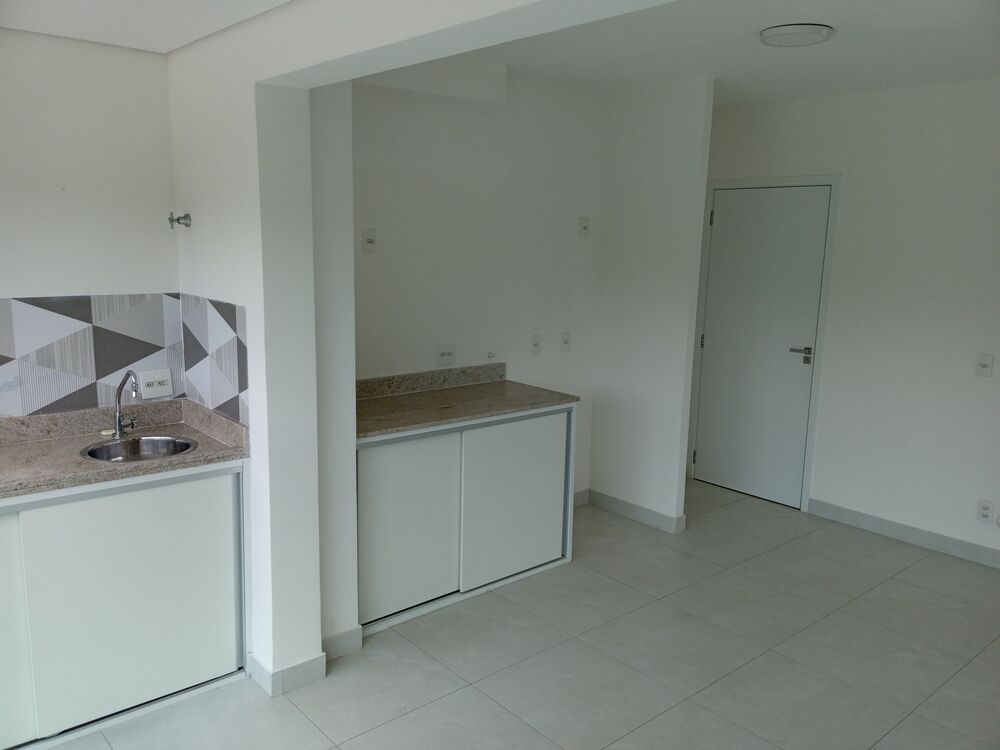 Apartamento para alugar com 1 quarto, 35m² - Foto 1