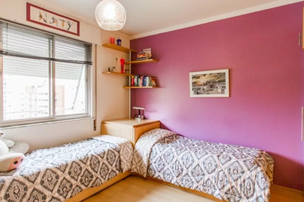 Apartamento à venda com 2 quartos, 115m² - Foto 2