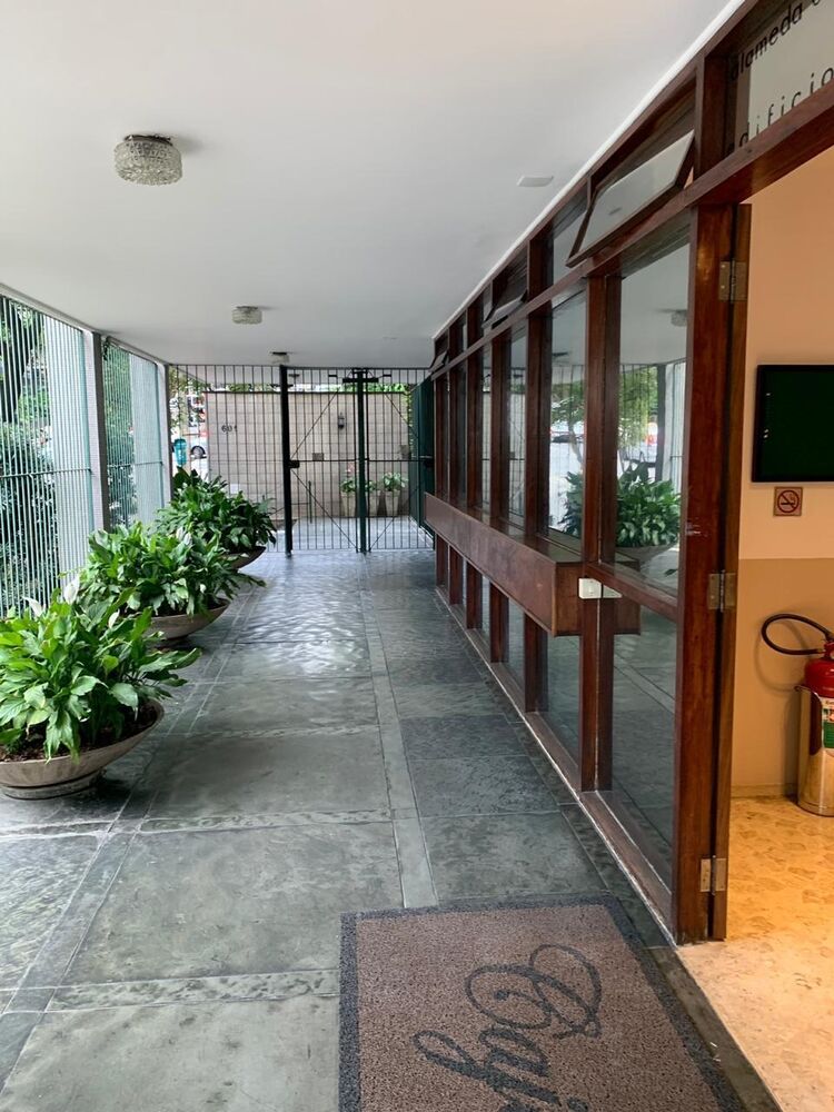 Loja-Salão para alugar com 1 quarto, 27m² - Foto 1