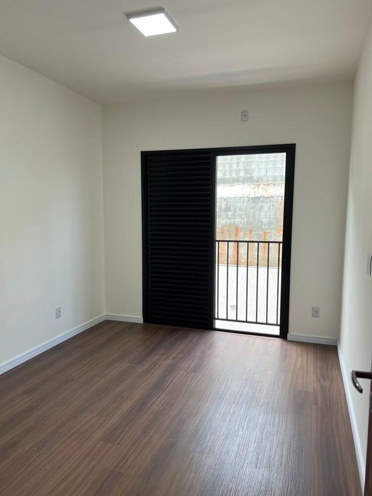 Casa à venda com 3 quartos, 178m² - Foto 16