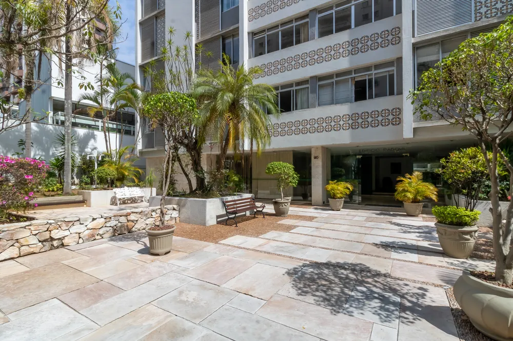 Apartamento, 3 quartos, 129 m² - Foto 2