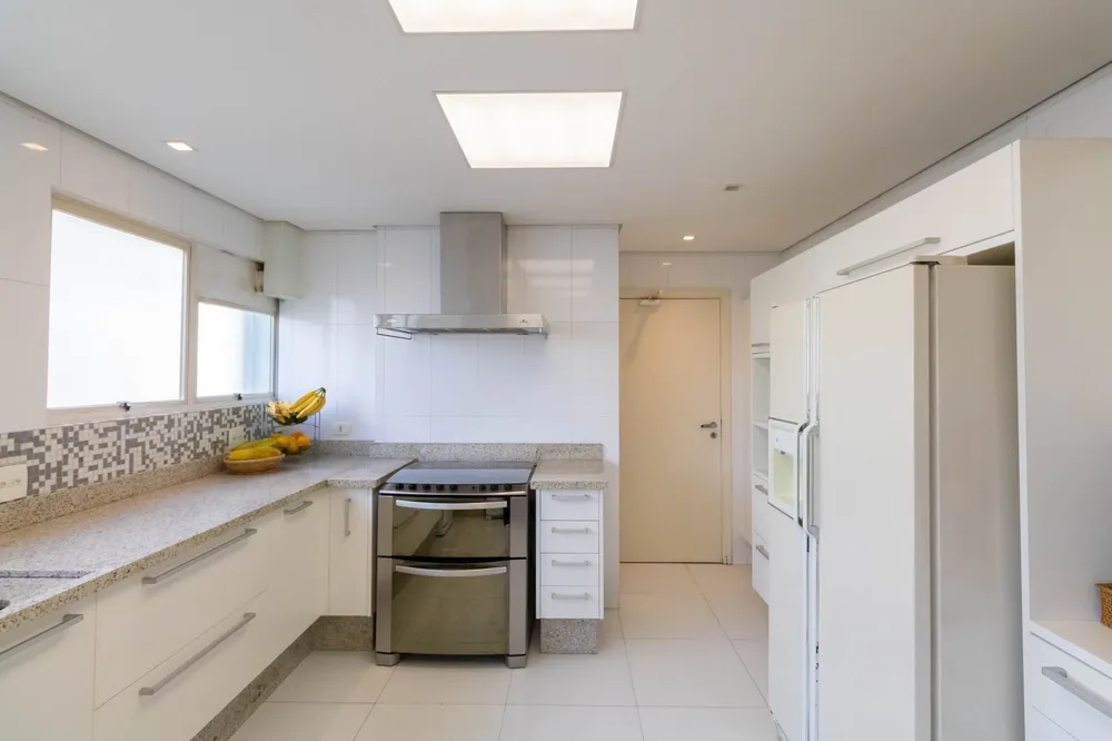 Apartamento, 3 quartos, 236 m² - Foto 11