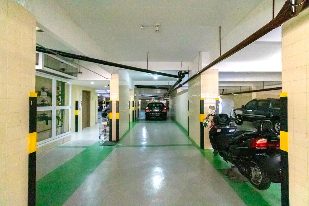 Apartamento à venda com 3 quartos, 236m² - Foto 4