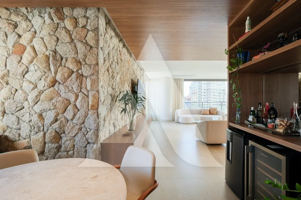 Apartamento, 3 quartos, 200 m² - Foto 2