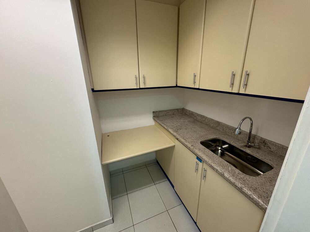 Sala-Conjunto, 195 m² - Foto 2