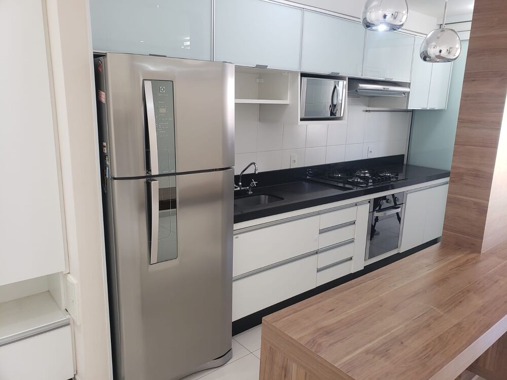 Apartamento à venda com 2 quartos, 64m² - Foto 12