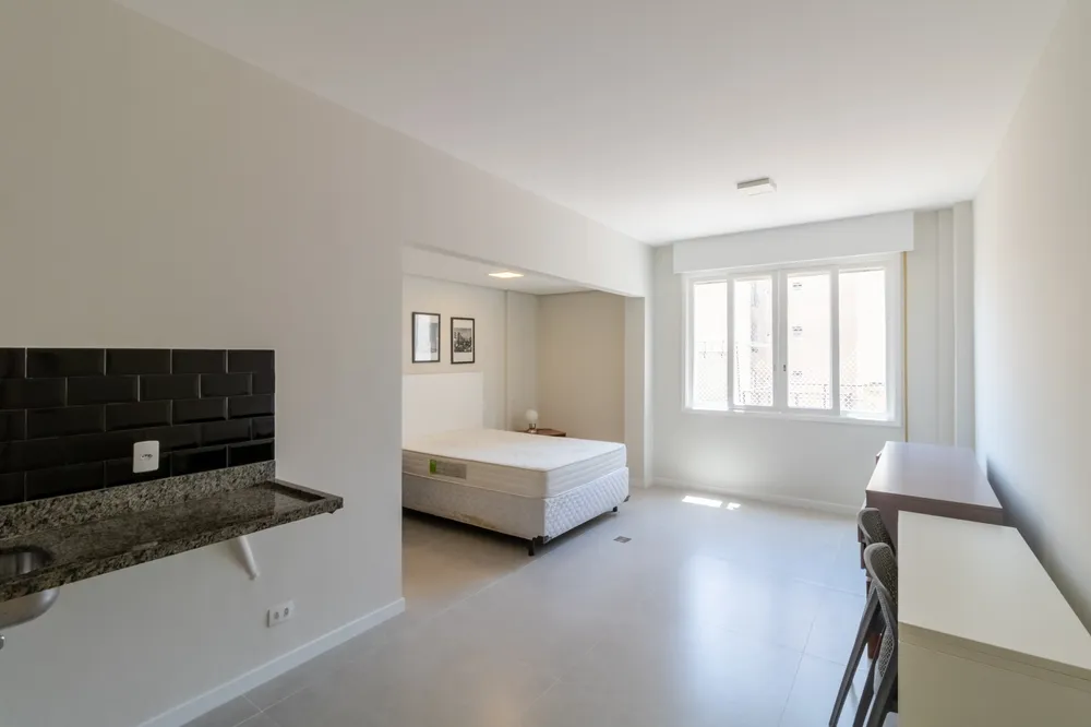 Apartamento, 1 quarto, 30 m² - Foto 2