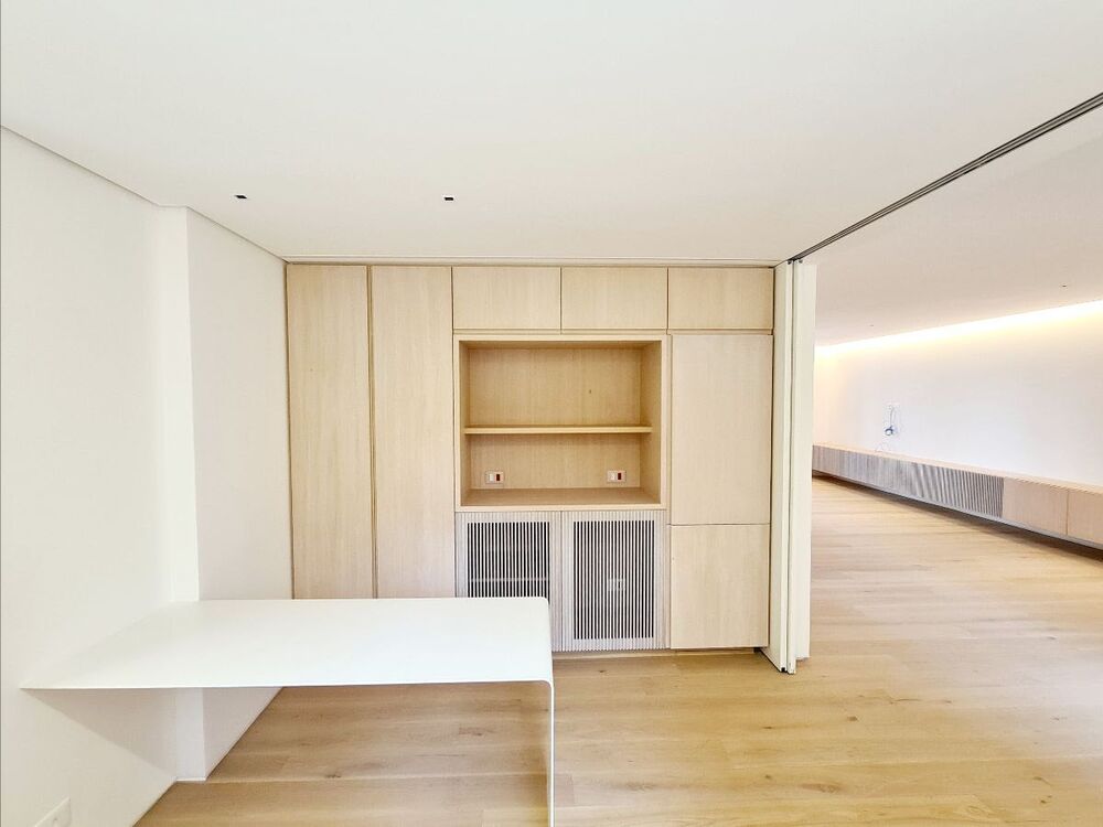 Apartamento, 3 quartos, 211 m² - Foto 2