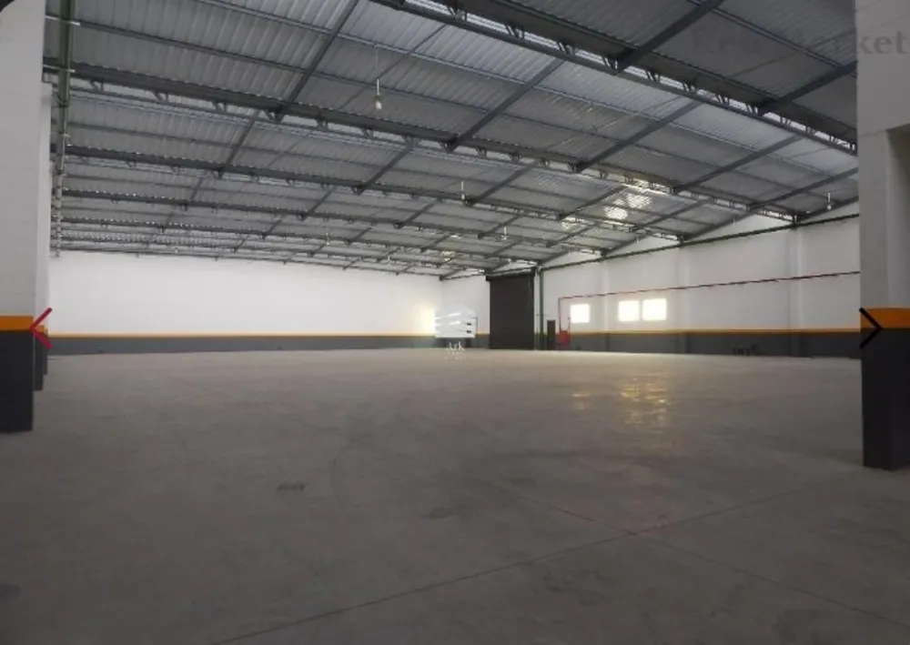 Depósito-Galpão, 2200 m² - Foto 1