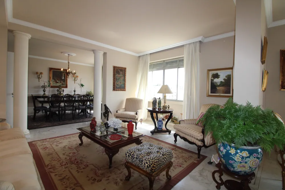 Apartamento, 4 quartos, 244 m² - Foto 1