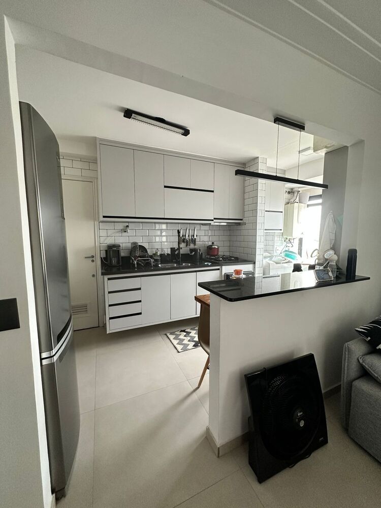 Apartamento para alugar com 2 quartos, 90m² - Foto 2