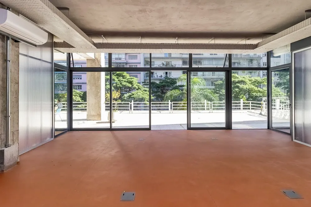 Sala-Conjunto, 210 m² - Foto 1