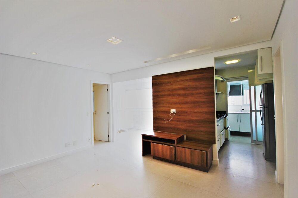 Apartamento para alugar com 1 quarto, 50m² - Foto 2