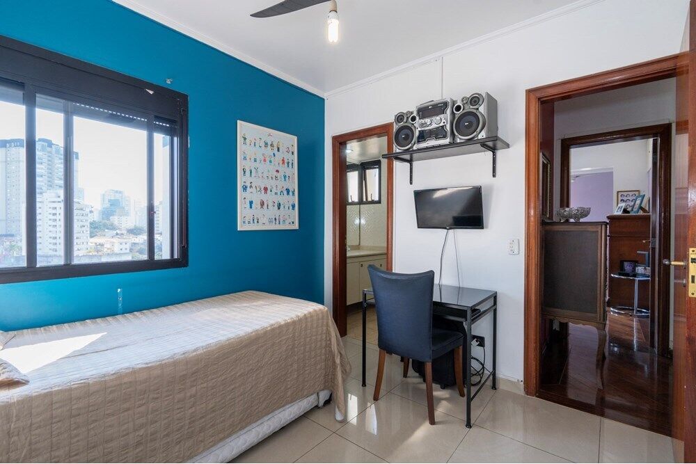 Apartamento à venda com 4 quartos, 200m² - Foto 12
