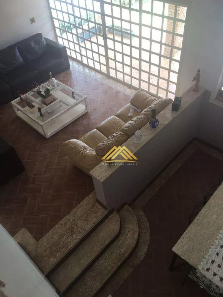 Casa à venda com 3 quartos, 400m² - Foto 9