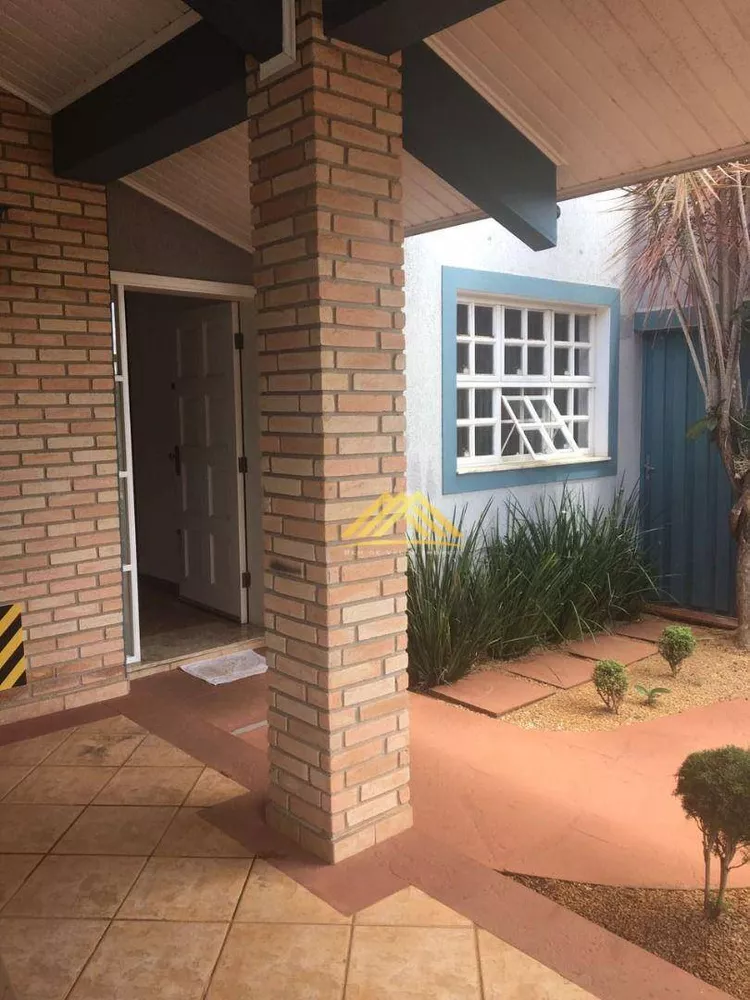 Casa à venda com 3 quartos, 400m² - Foto 3