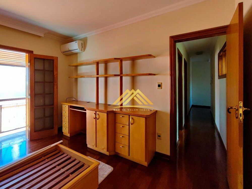 Casa à venda com 3 quartos, 300M2 - Foto 7