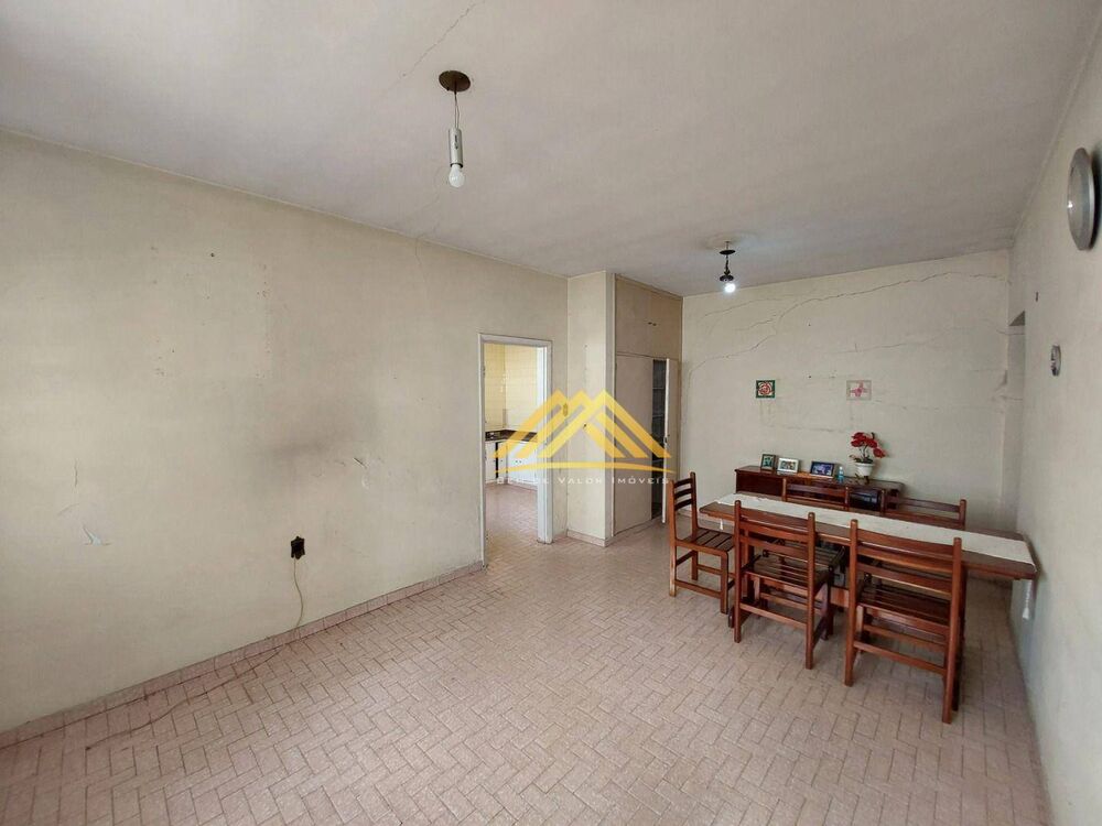 Casa à venda com 3 quartos, 179m² - Foto 27