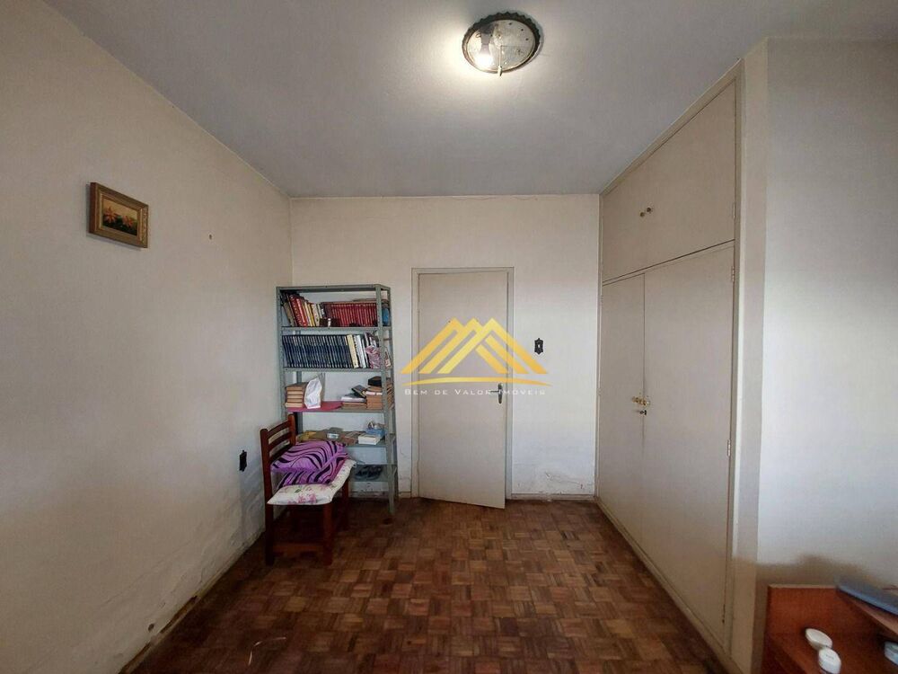 Casa à venda com 3 quartos, 179m² - Foto 17