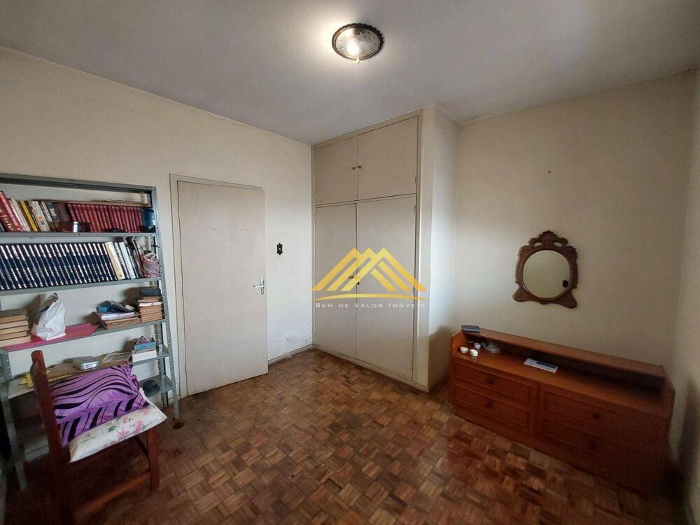 Casa à venda com 3 quartos, 179m² - Foto 18