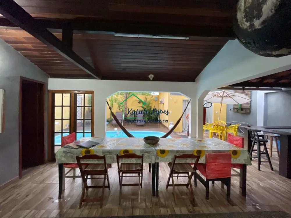 Casa, 5 quartos, 111 m² - Foto 1