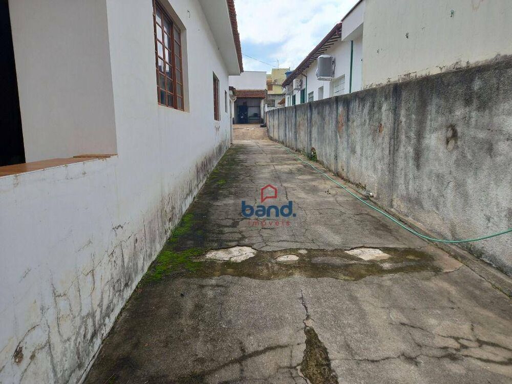 Casa, 4 quartos, 178 m² - Foto 2