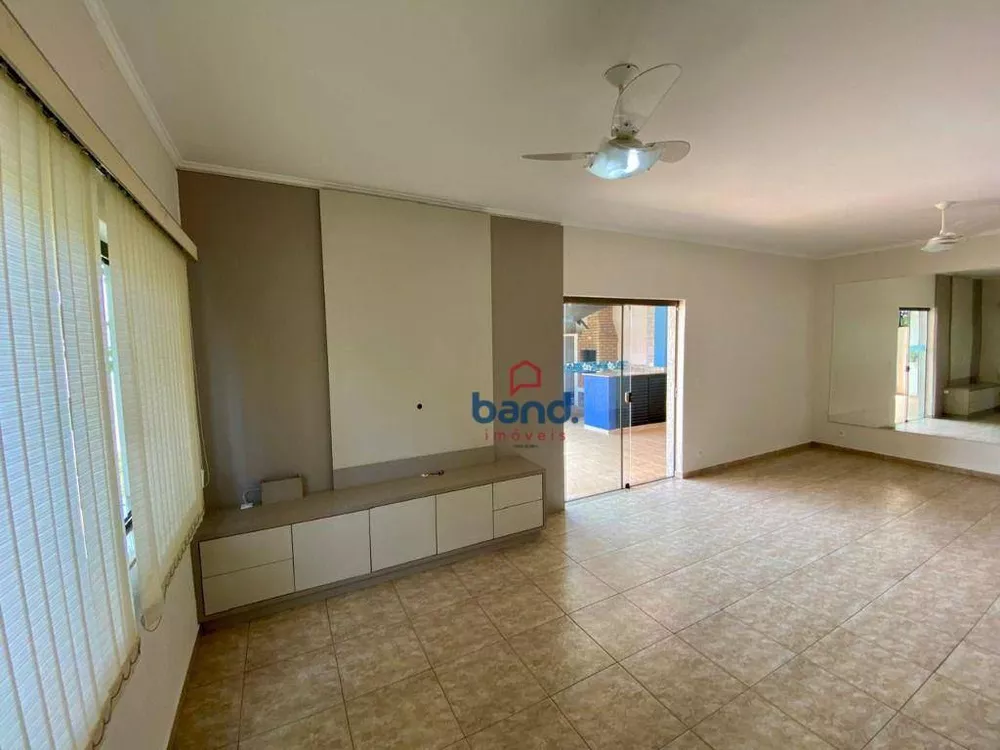 Casa à venda com 3 quartos, 350m² - Foto 5