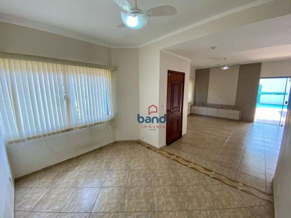 Casa à venda e aluguel com 3 quartos, 350m² - Foto 3