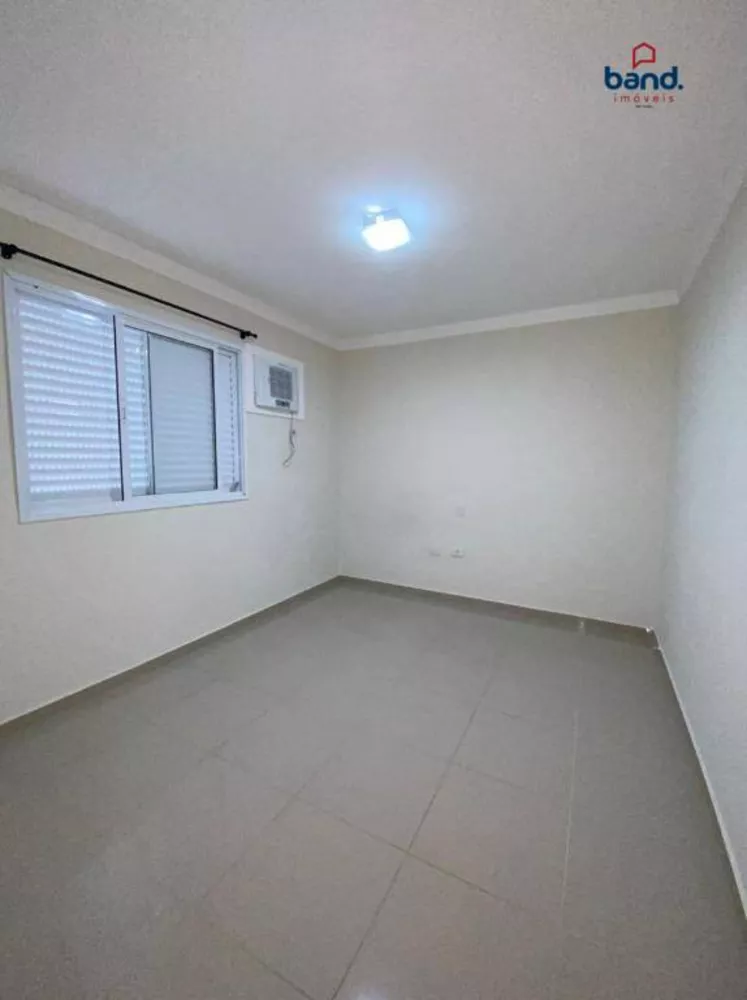 Apartamento à venda com 3 quartos, 125m² - Foto 2