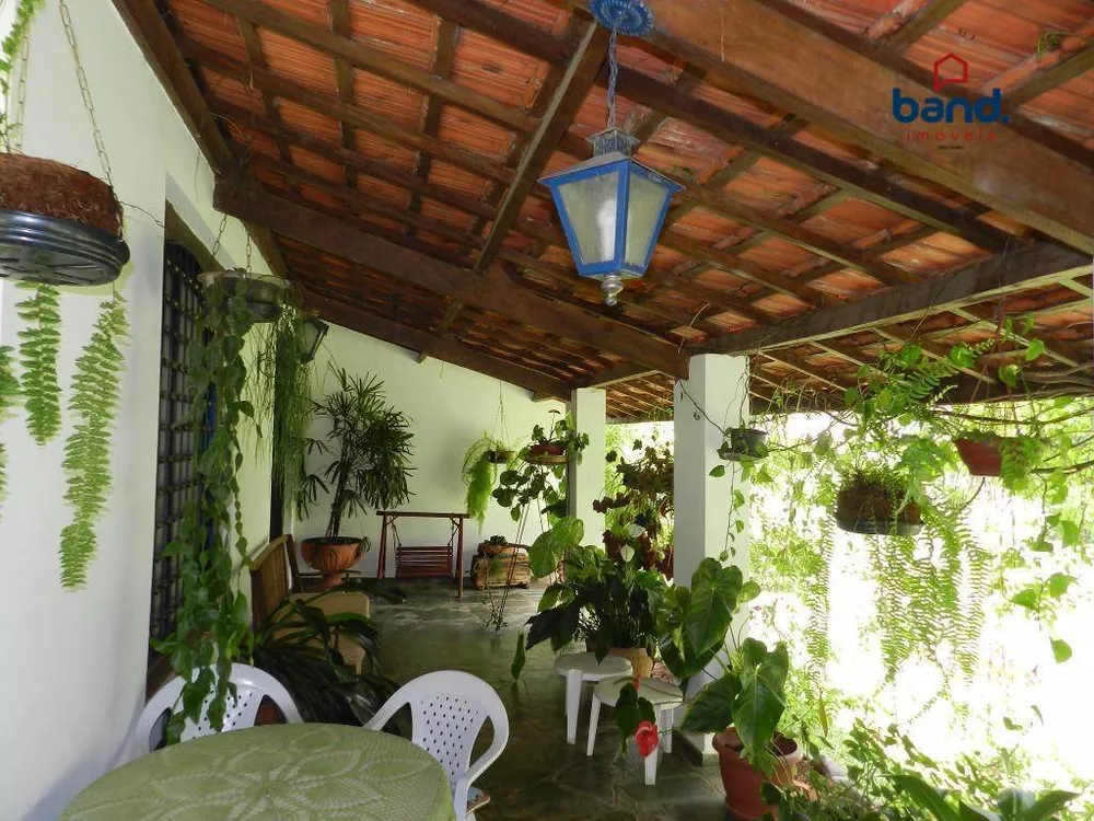 Chácara à venda com 4 quartos, 350m² - Foto 6