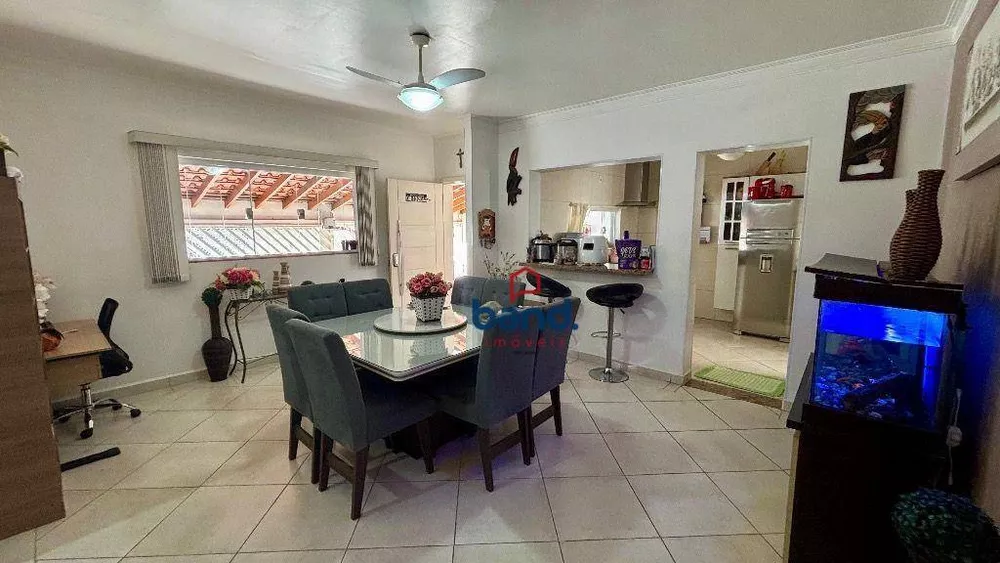 Casa, 3 quartos, 250 m² - Foto 7