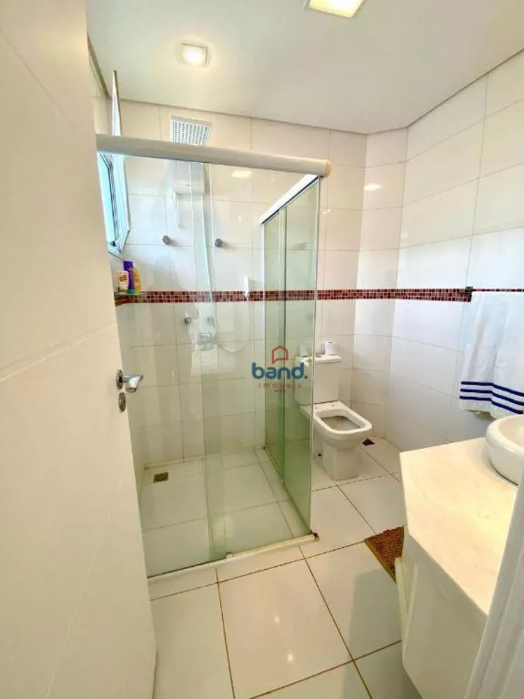 Casa de Condomínio à venda com 3 quartos, 240m² - Foto 12