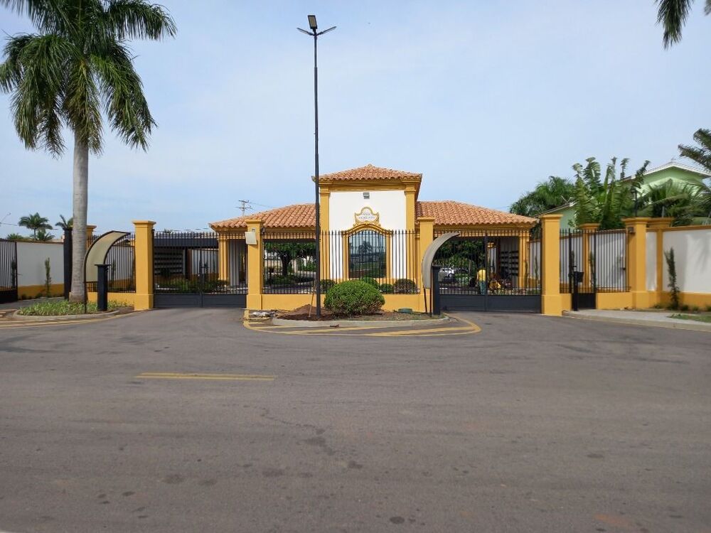 Loteamento e Condomínio, 1000 m² - Foto 1