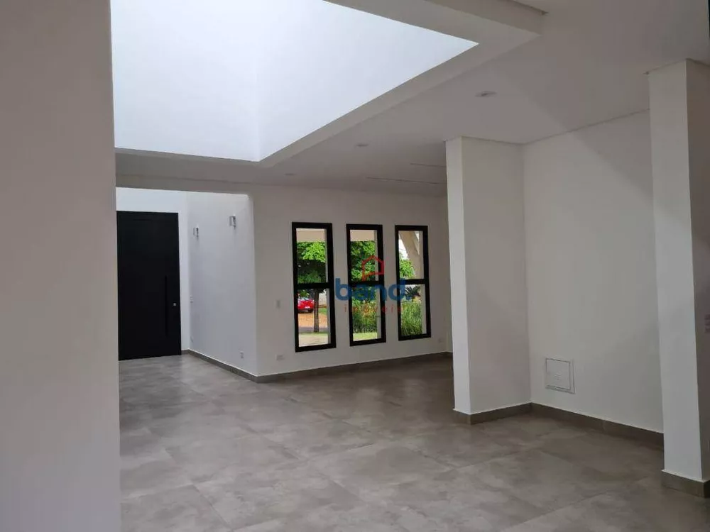 Casa de Condomínio à venda com 3 quartos, 320m² - Foto 4