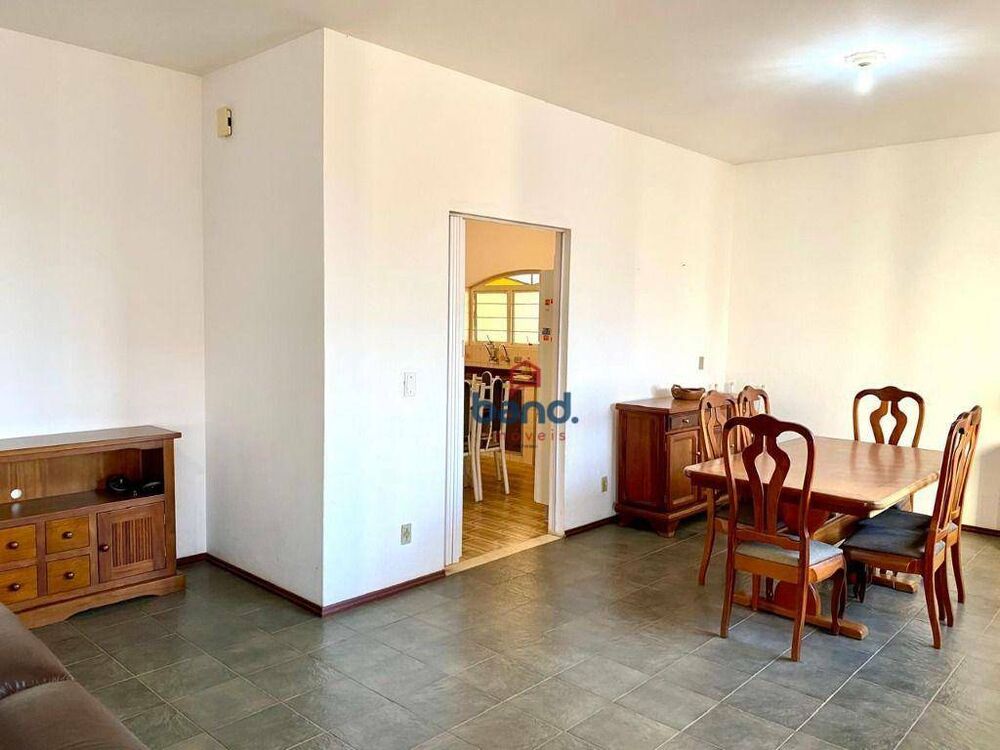 Casa, 3 quartos, 195 m² - Foto 8