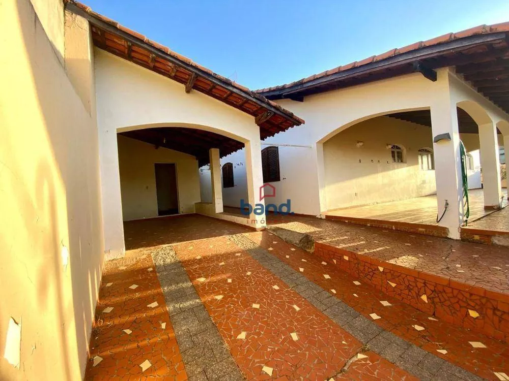 Casa à venda com 3 quartos, 195m² - Foto 4