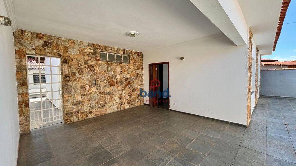 Casa, 3 quartos, 178 m² - Foto 2
