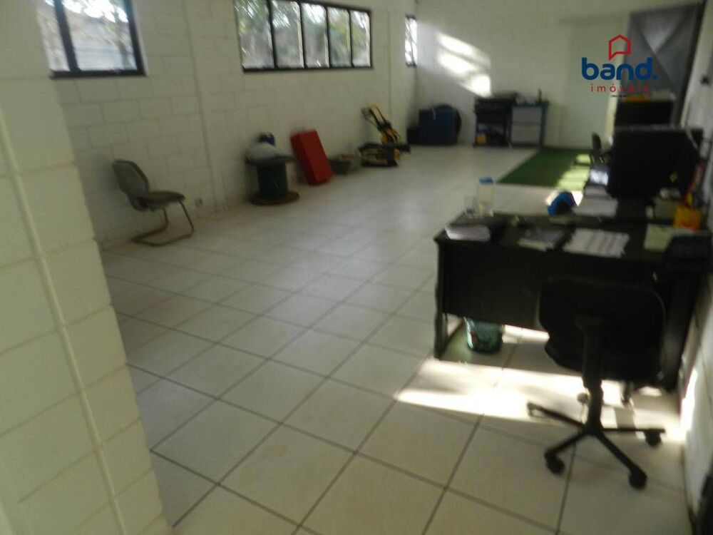 Depósito-Galpão-Armazém à venda, 2800m² - Foto 1