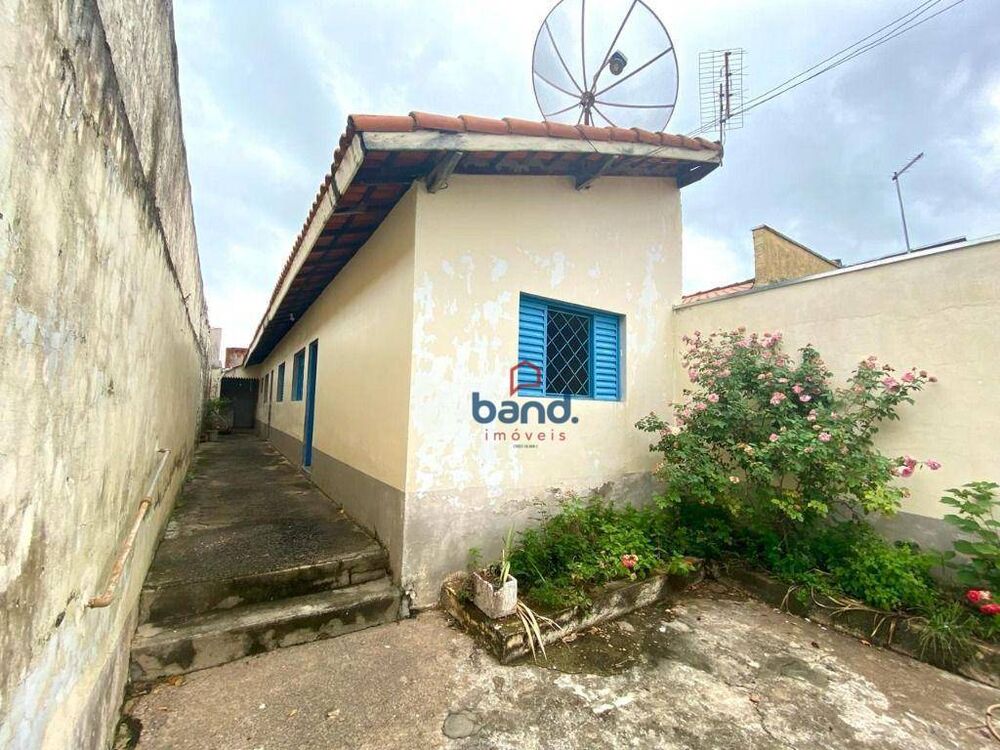 Casa, 3 quartos, 68 m² - Foto 2