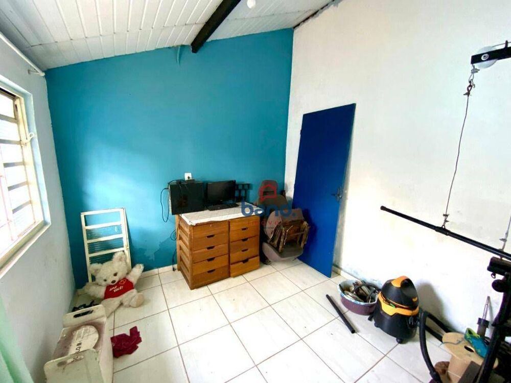 Casa à venda com 2 quartos, 125m² - Foto 8